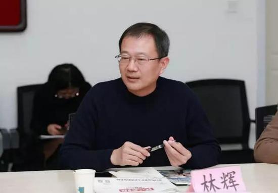 中国传媒大学附中校长林辉