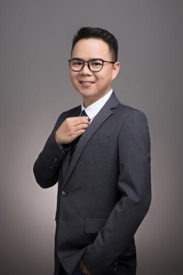 广东碧桂园学校校办主任 廖明毅