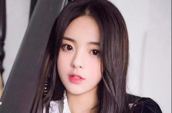 (杨超越)