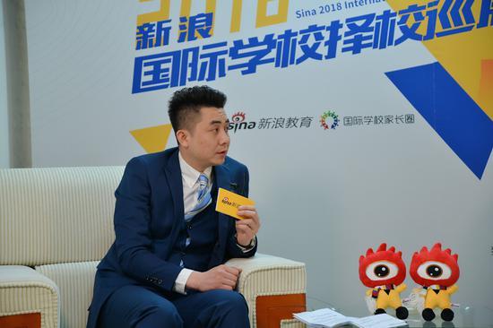 北京市新英才学校招生办主任荣超