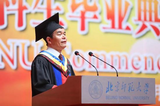 北师大董奇校长寄语:做一个有故事的人