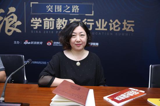 七色光华(北京)教育科技股份有限公司执行董事 李苒