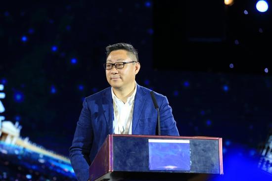 周成刚 新东方教育科技集团CEO