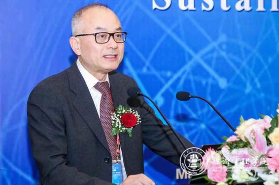 加拿大不列颠哥伦比亚大学Anming Zhang教授