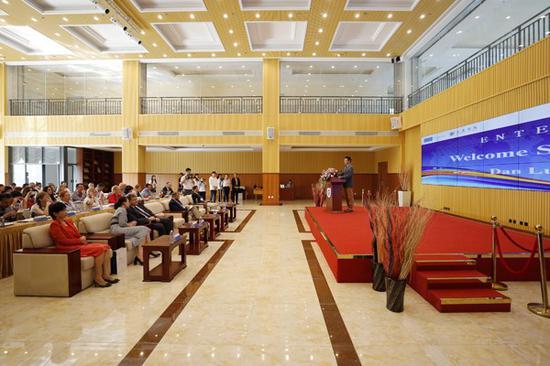 欧盟伊拉斯谟斯项目—中俄高校教师教学实践能力提升项目大会在三亚学院召开