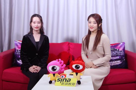 玖月教育CEO 王小玮(右)