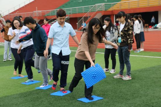 学生活动