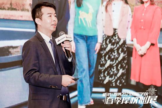 渊学通教育集团创始人,科桥教育国际高中创办者何健