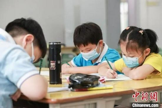 7月19日,北京暑期学生托管服务正式开始。 中新社记者 贾天勇 摄
