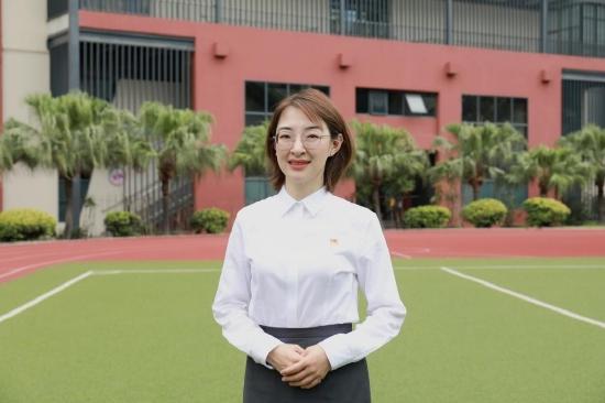 深圳(南山)中加学校副校长 冷晶
