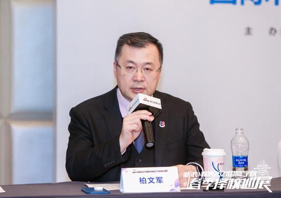 宏文学校青岛校区副校长柏文军博士