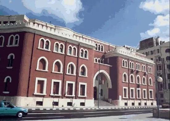 艾因·夏姆斯大学(Ain Shams University)