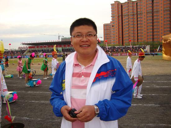 黑龙江省肇东市福源小学副校长胡彦峰