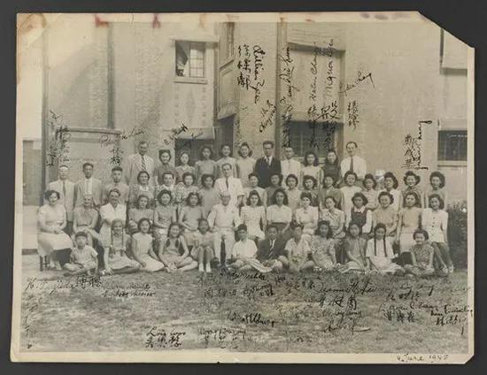 图片来源:Stanford libraries,乐队成立合影