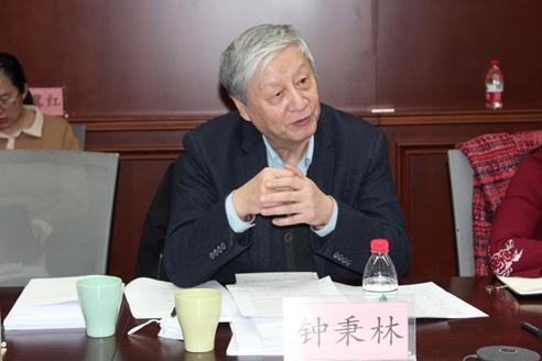 国家教育咨询委员会委员、中国教育学会原会长、北京师范大学原校长钟秉林教授