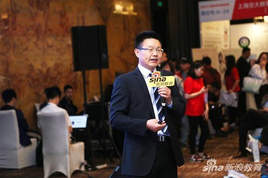 上海领科教育集团校长梁兴安