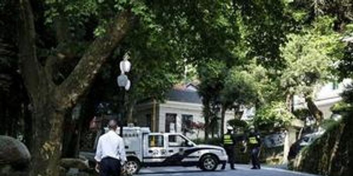 一个农村高考生的查分不眠夜:手抖不敢查分