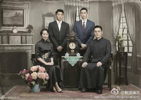 林依轮全家福