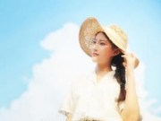 女院校花晒唯美写真 容颜精致神似张馨予(图)