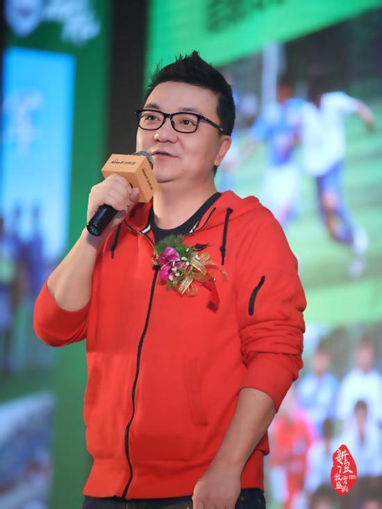 足球评论员,启航足球俱乐部创始人董路出席教育盛典