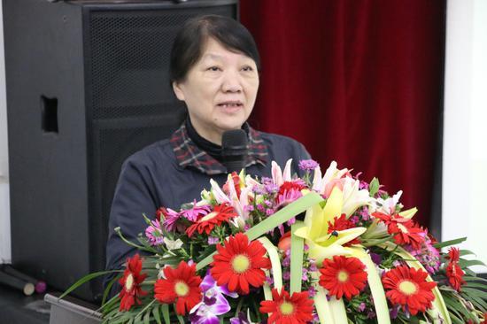 廖心文女士讲话