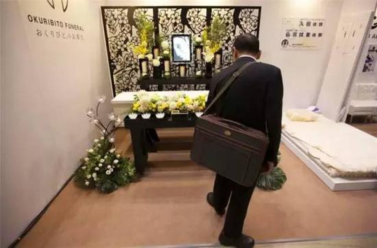 日本尸体宾馆一晚收费上万块 供不应求