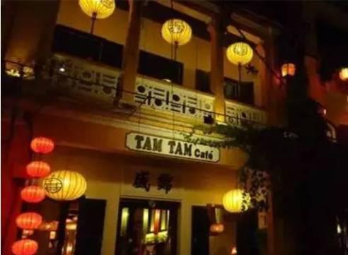 会安的夜处处都是灯笼