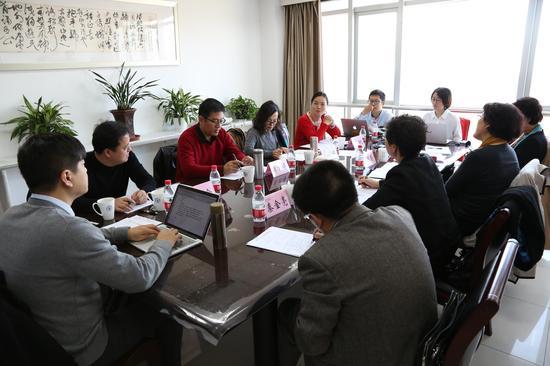 北京师范大学举行“学习贯彻党的十九大,畅想新时代教师队伍建设”高端座谈会