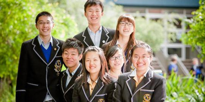 华裔女孩被耶鲁MIT等11所名校争抢 她选哪所?