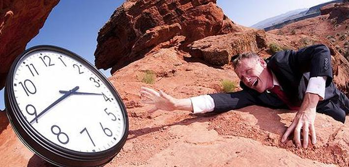 美国绿卡处理时间实在太长 移民局也不得不承认