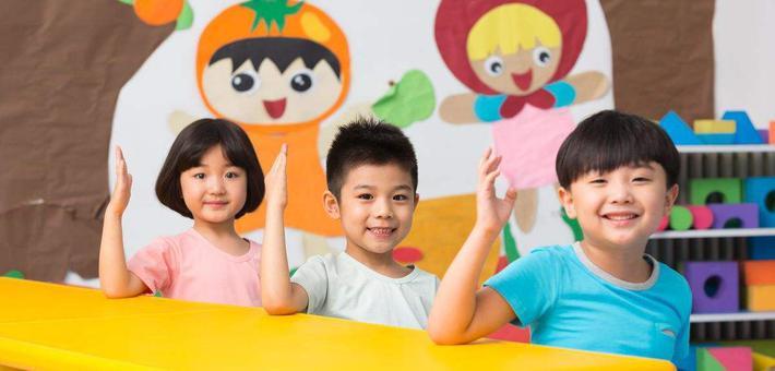 一家人小情景短剧幼儿园,情景剧 一家人