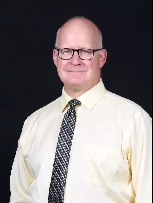 Glenn Borthistle(格伦·波西斯尔)