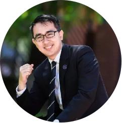 新府学初小部国际课程中心副校长 游毅