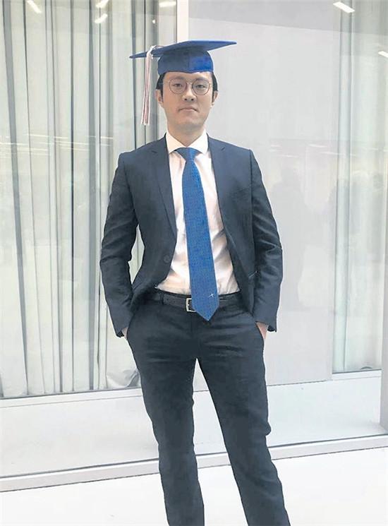 陆晓峰的儿子Victor Lu现在在美国加州大学伯克利分校攻读金融工程硕士,这是他攻读的第三个硕士学位。(图片来源:陆晓峰 摄)