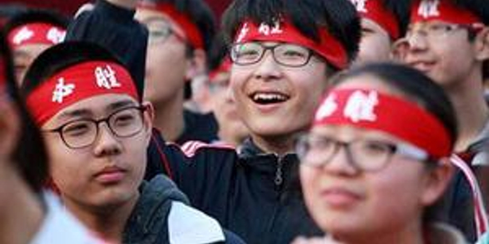 河南各地初中办学条件差距大 暂缓生物入中考