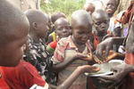 报告显示全球六分之一儿童处于极端贫困