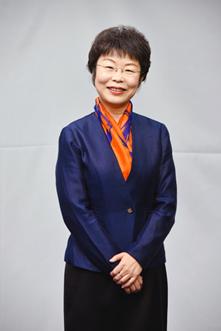 曹文教授