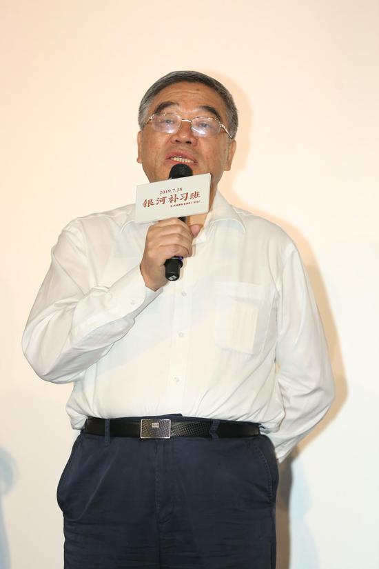 全国政协常委、副秘书长,著名教育家,新教育实验发起人朱永新