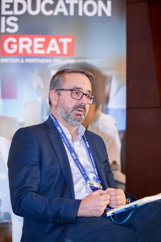 英国教育软件提供商Educate教育科技集团CEO James de Bass
