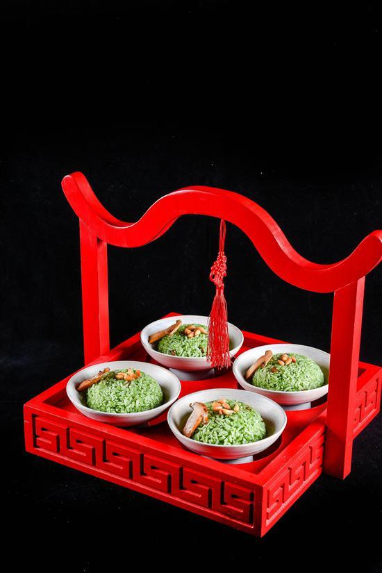 翡翠松仁香炒饭