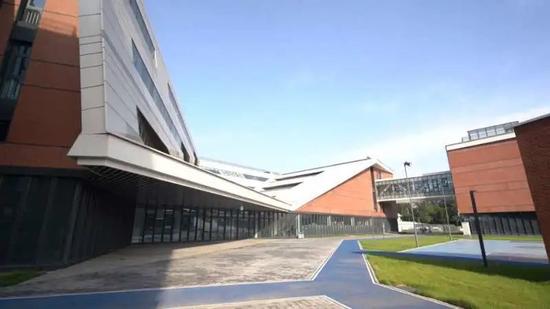 人大附中航天城学校 图片来源官微