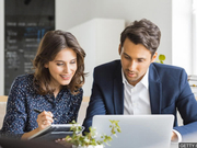 BBC今日短语：怎样用英语说“仔细检查”？