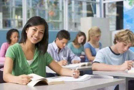 虚度国际高中申名校难?牛津学姐教你赢在开学