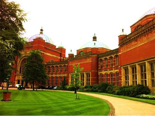 伯明翰大学