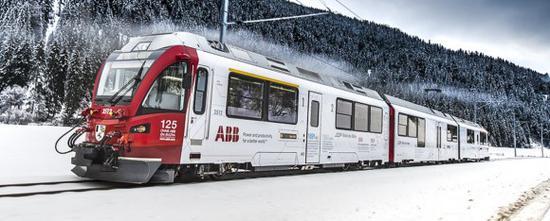 ABB集团125周年庆典时赠与瑞铁的列车。 图源:ABB