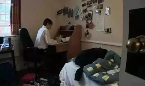 图片源自纪录片