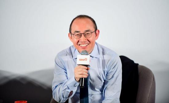 MBA话题:潘石屹谈长租公寓 别看眼前利益