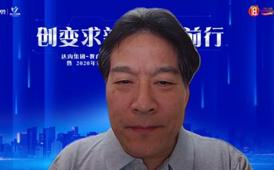 教育部产学合作协同育人项目专家组专家、上海交通大学慕课研究院院长蒋建伟