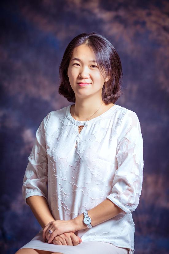 张丽 宁波市海曙赫德双语幼儿园园长
