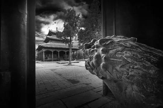《守望千年》